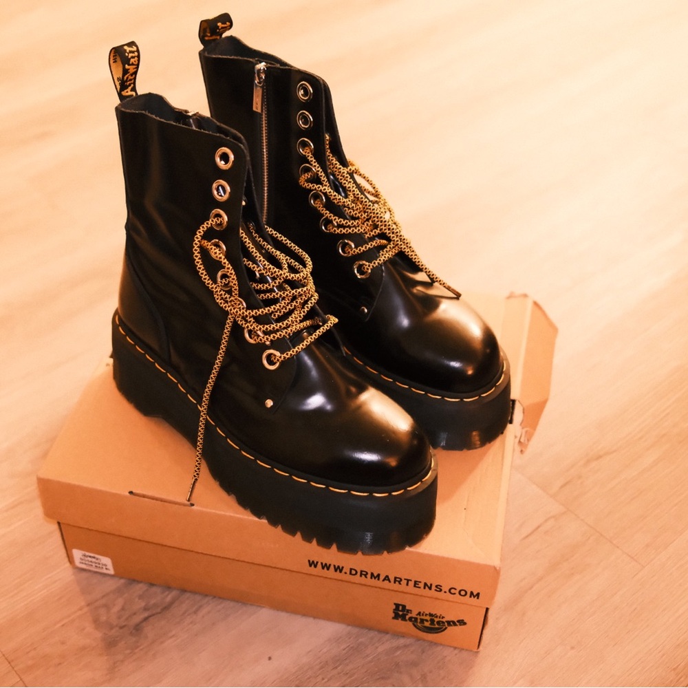 Dr. Martens Jason Max Black Buttero Boots women’s size 11